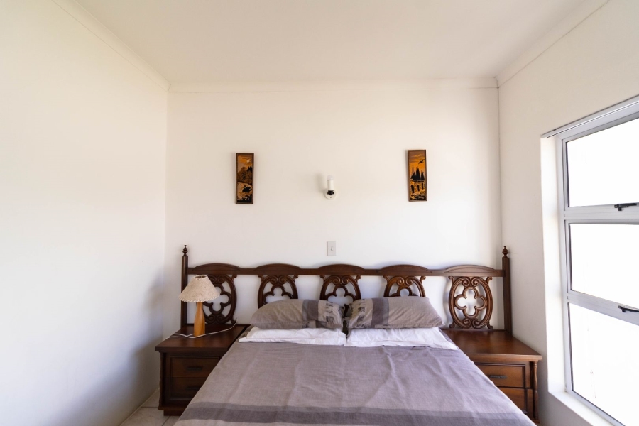 5 Bedroom Property for Sale in Vermont Western Cape